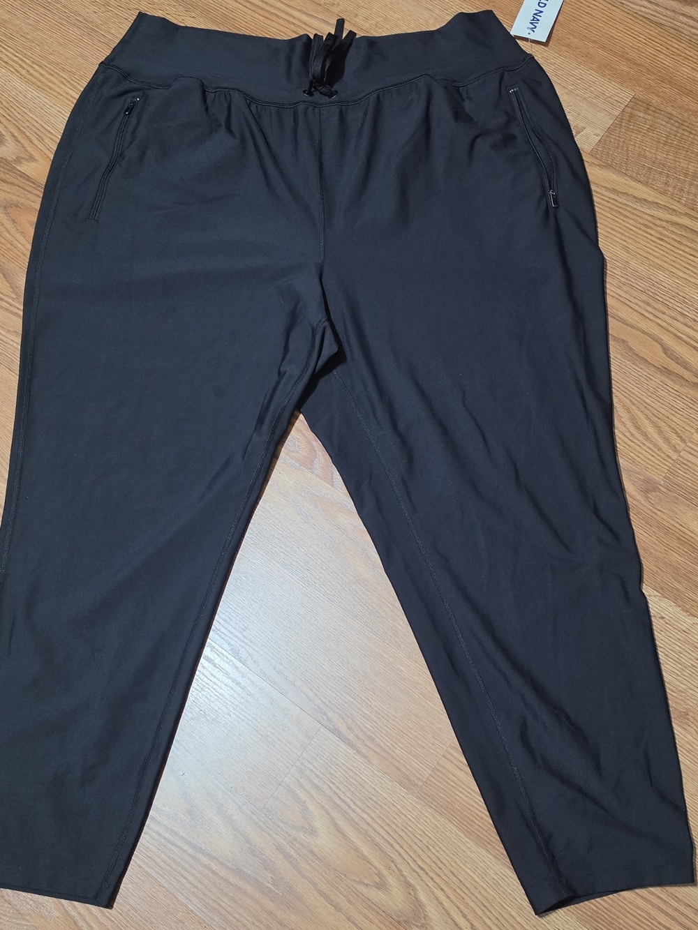 Black Drawstring Athletic Joggers with Zipper Pockets - Picture 2 of 5